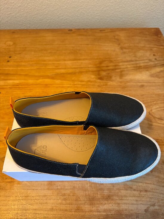 Mulo elegant leather lizard print black loafer main image 5
